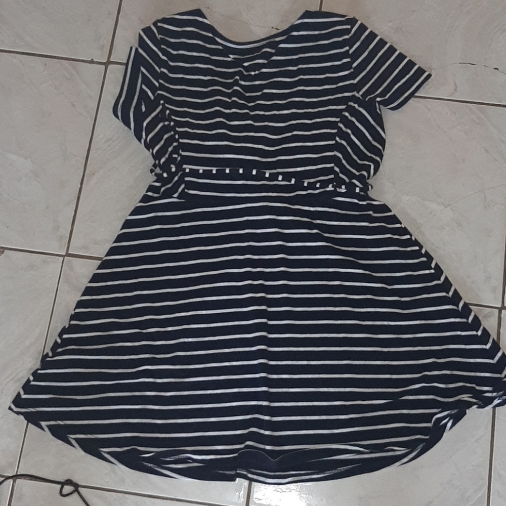 Motherhood maternity shirt